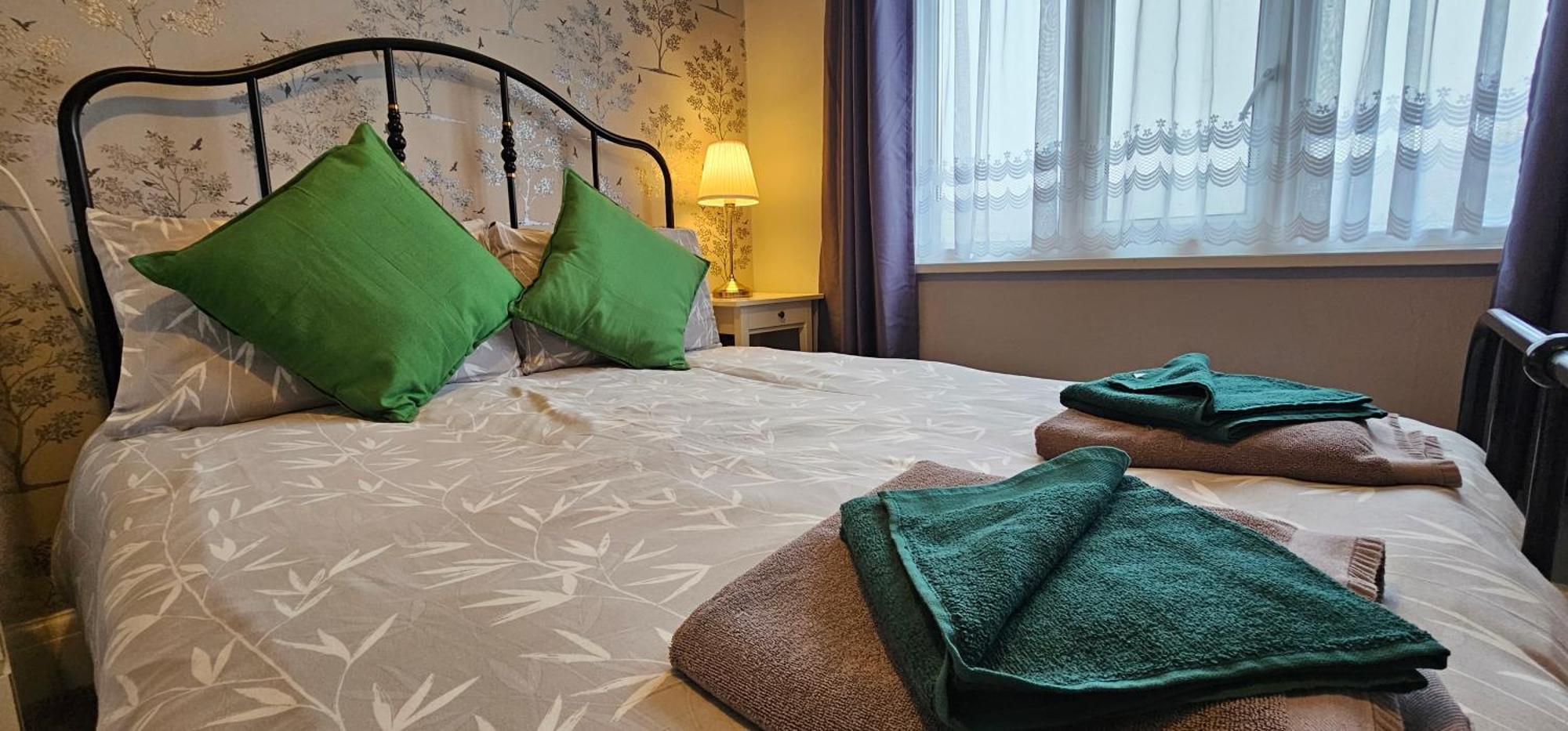 The Roslyn Guest House Пейнтон Экстерьер фото